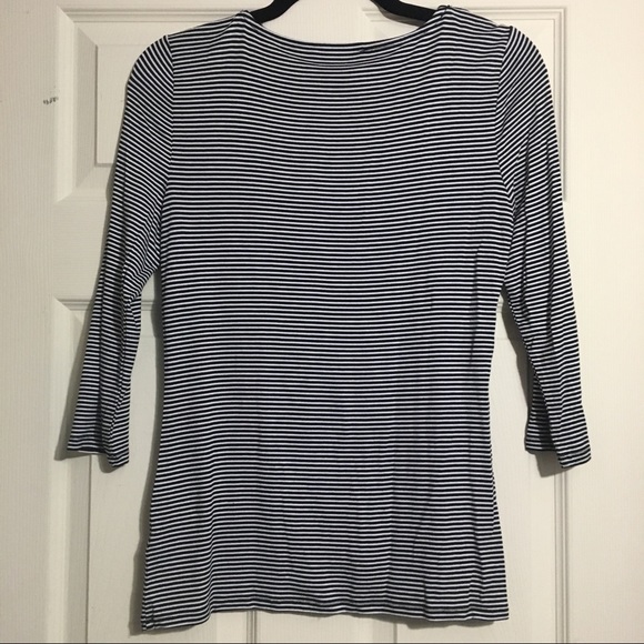 White House Black Market Top - Picture 2 of 4